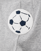 Conjunto tres piezas pantalón y dos bodies diseño fútbol NB