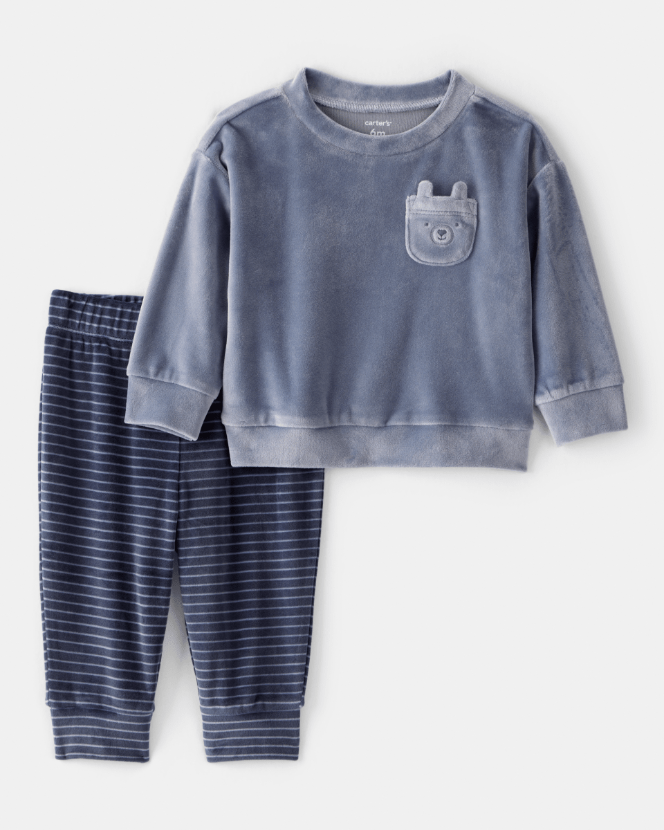 Two-piece fleece sweatshirt set with bear and blue jogger pants
