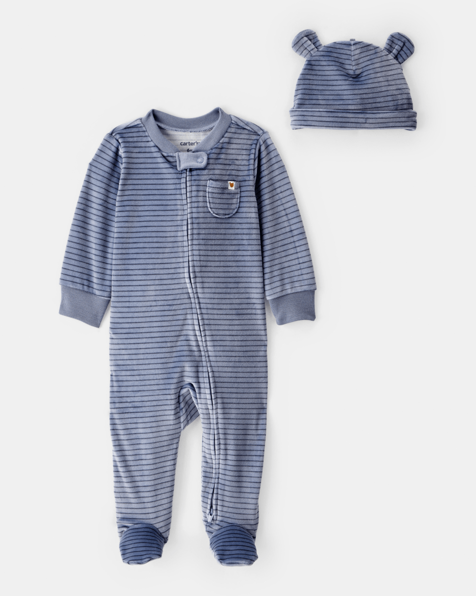 Pijama dos piezas de felpa con gorro azul