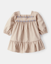 Vestido marrón de manga larga en tejido suave